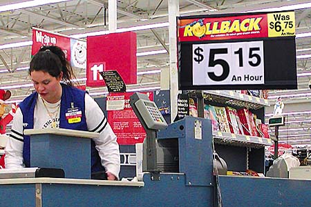 Funny People Images on Here Is A Good One  A Woman Shopping At Walmart