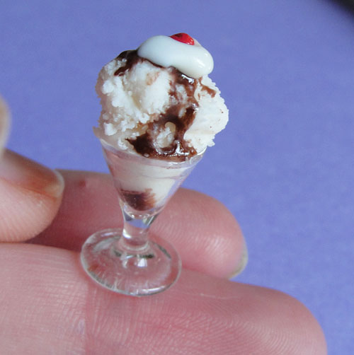 miniature desserts