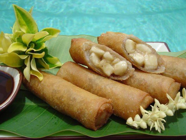 Springrolls with bananas